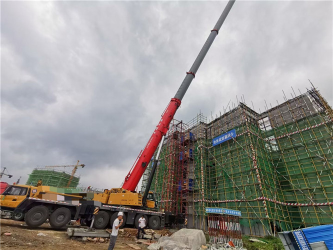 陵城区短途转运 + 吊装一体，选随车吊还是汽车吊 + 货车？